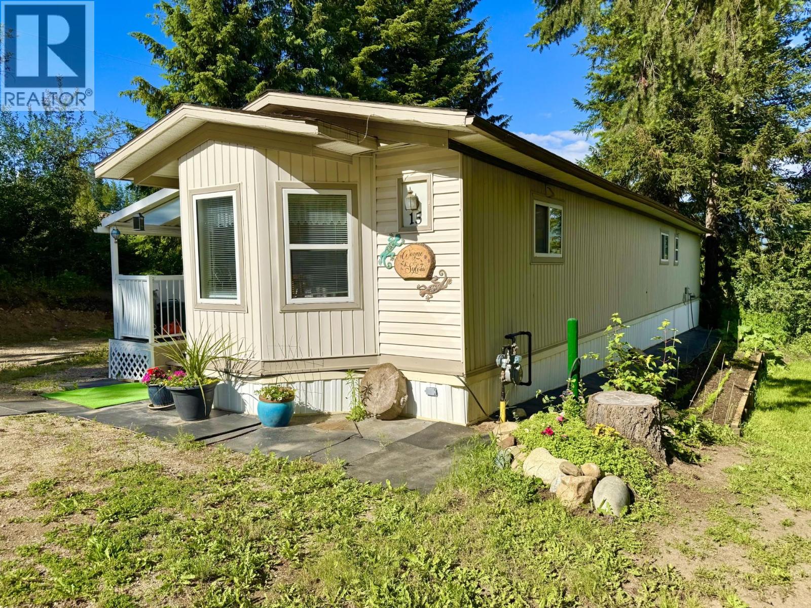 282 97b Highway, Enderby, British Columbia  V0E 1V3 - Photo 3 - 10397812