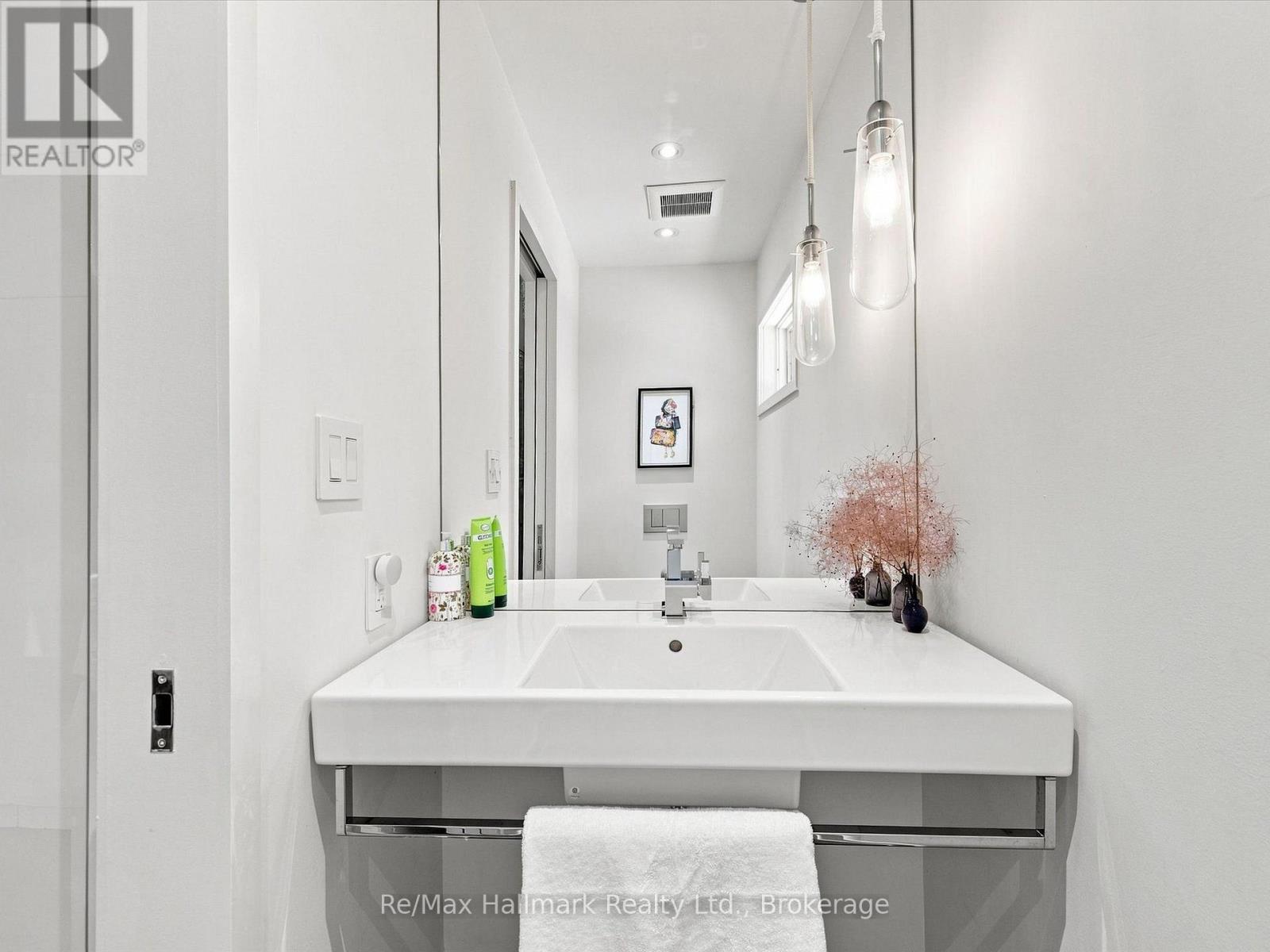 2076 Glenforest Crescent, Oakville, Ontario  L6J 2G4 - Photo 20 - W13669660