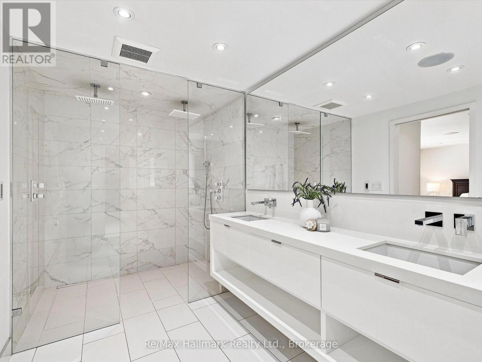 2076 Glenforest Crescent, Oakville, Ontario  L6J 2G4 - Photo 27 - W13669660