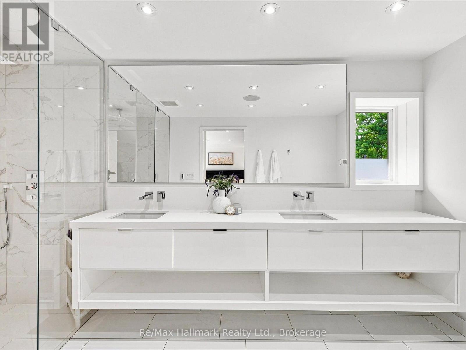2076 Glenforest Crescent, Oakville, Ontario  L6J 2G4 - Photo 26 - W13669660