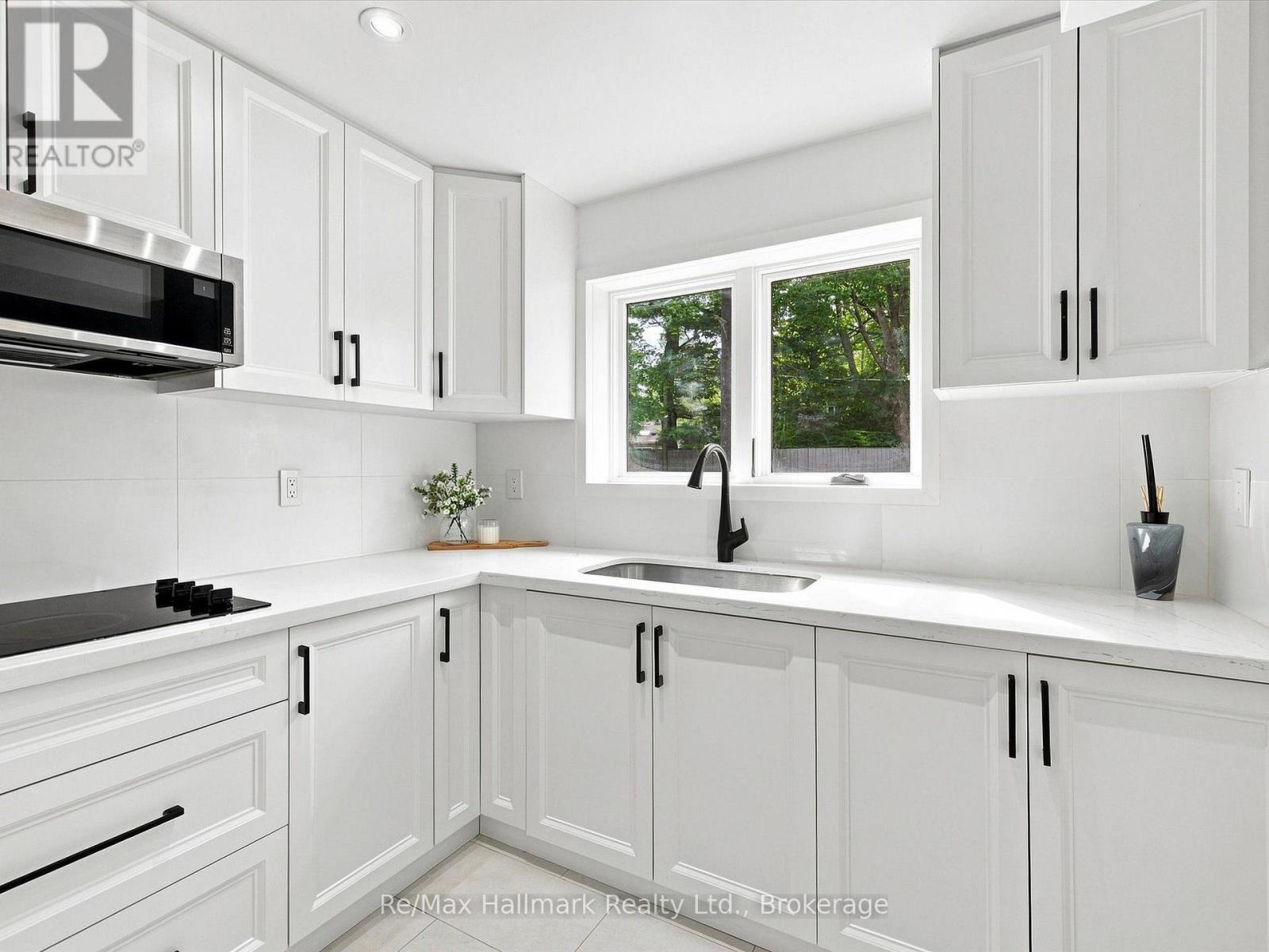 2076 Glenforest Crescent, Oakville, Ontario  L6J 2G4 - Photo 37 - W13669660