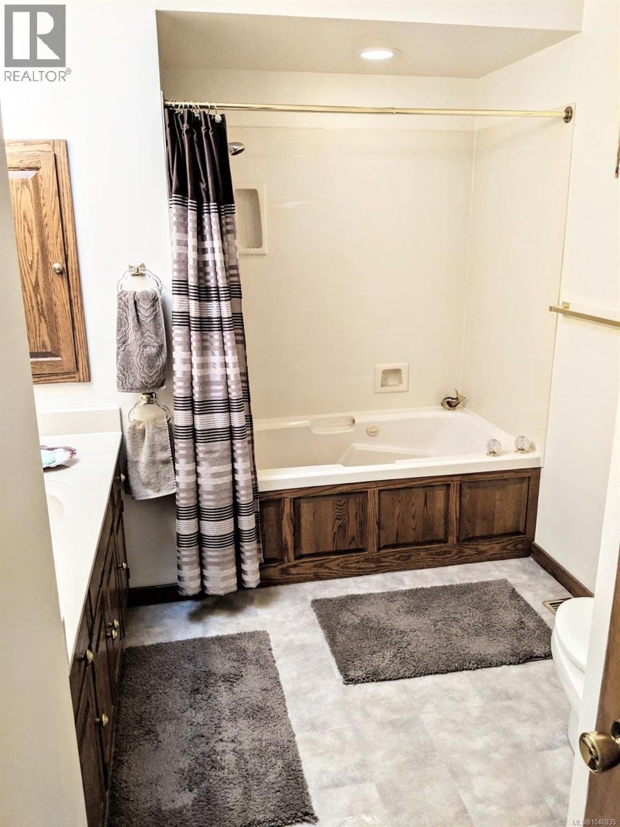 2980 Beach Dr, Oak Bay, British Columbia  V8R 6K9 - Photo 20 - 1046935