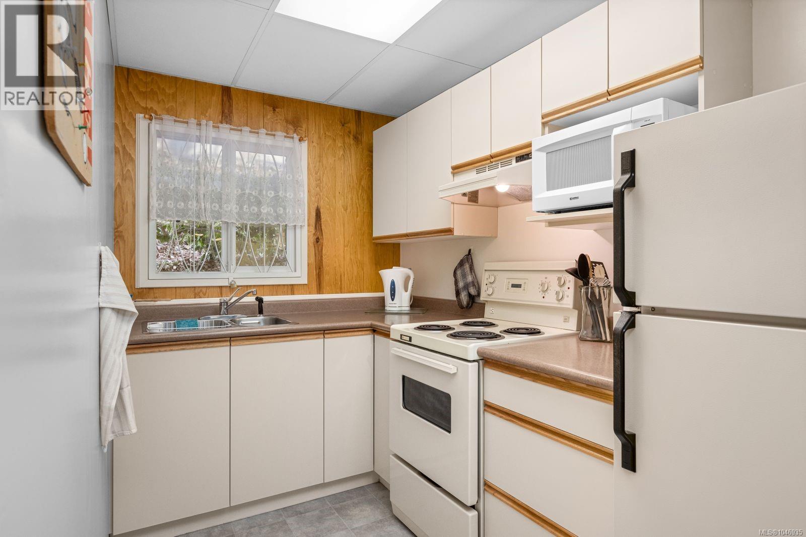 2980 Beach Dr, Oak Bay, British Columbia  V8R 6K9 - Photo 27 - 1046935