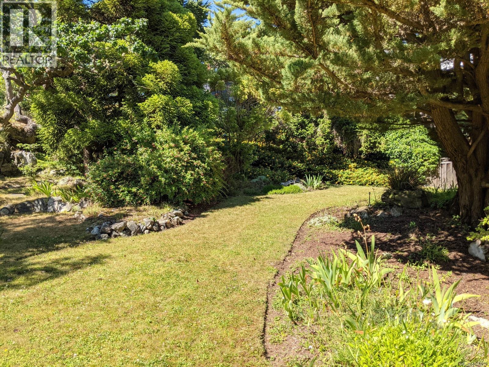 2980 Beach Dr, Oak Bay, British Columbia  V8R 6K9 - Photo 34 - 1046935
