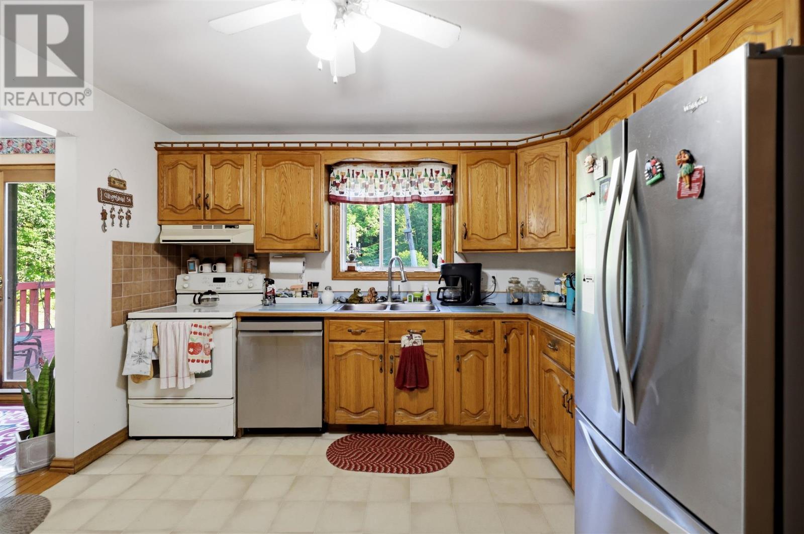1012 Hwy 552 West, Goulais River, Ontario  P0S 1E0 - Photo 10 - SM262188