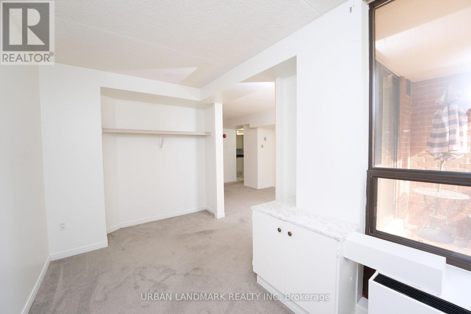 107 - 1535 Diefenbaker Court, Pickering, Ontario  L1V 3W2 - Photo 6 - E13061836