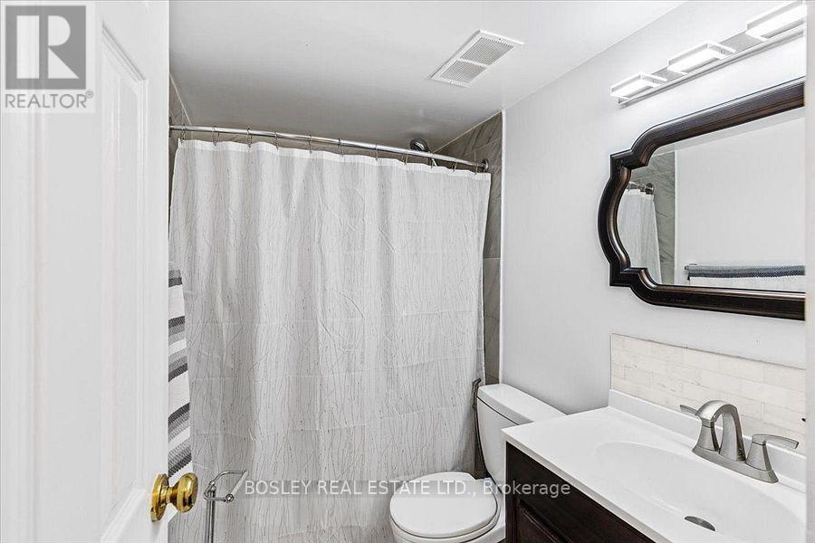 2608 - 3 Massey Square, Toronto, Ontario  M4C 5L7 - Photo 16 - E13475714