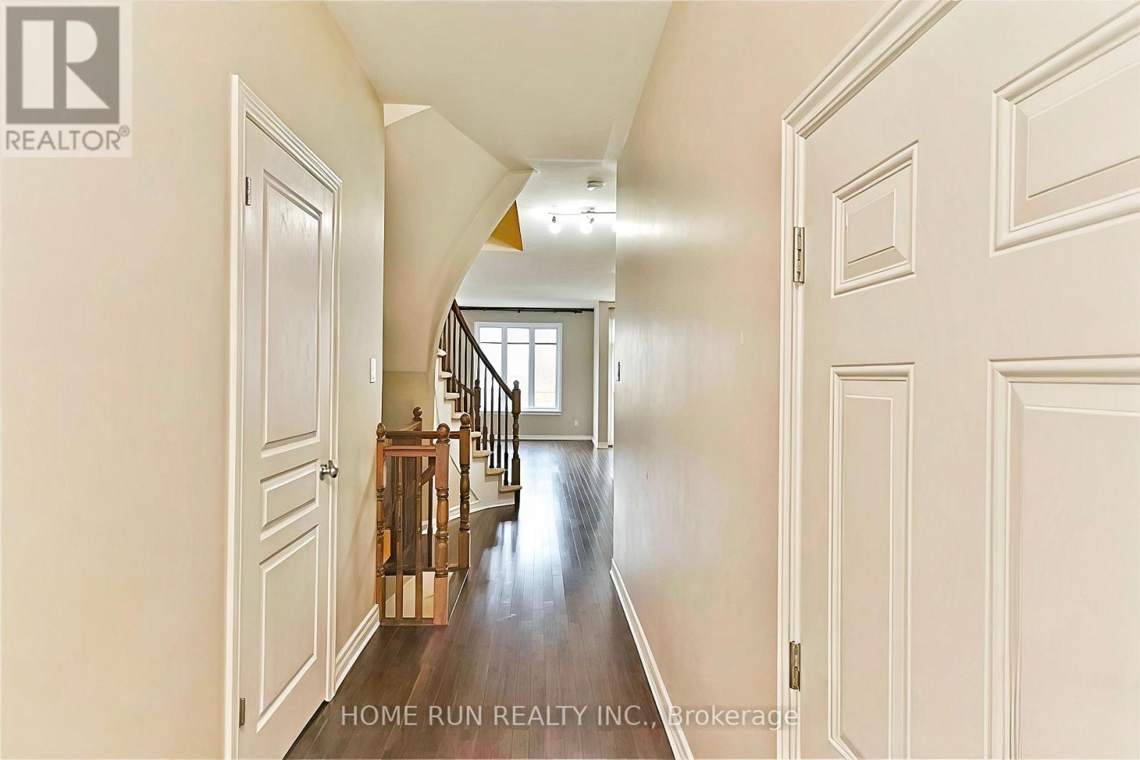 270 Jersey Tea Circle, Ottawa, Ontario K1V 2L5 - Photo 3 - X13679006
