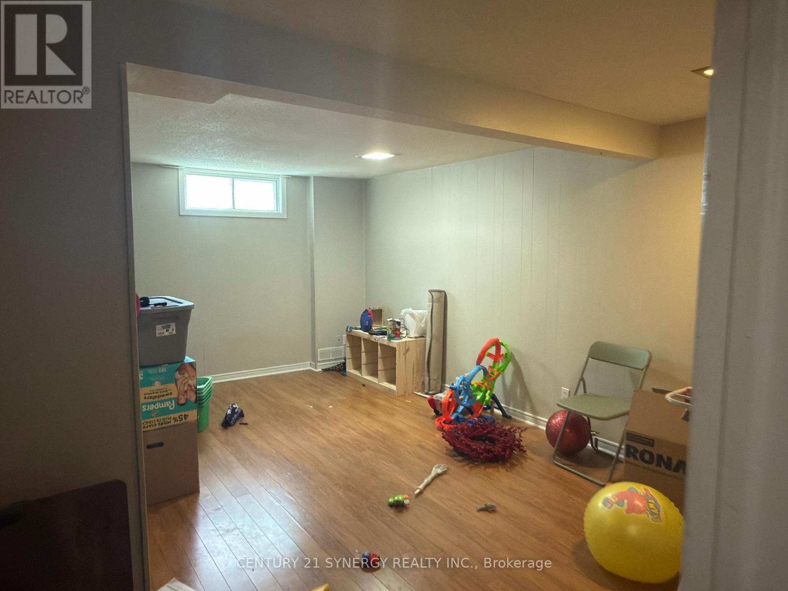 2307 Stonehenge Crescent, Ottawa, Ontario K1B 4N7 - Photo 15 - X13679056
