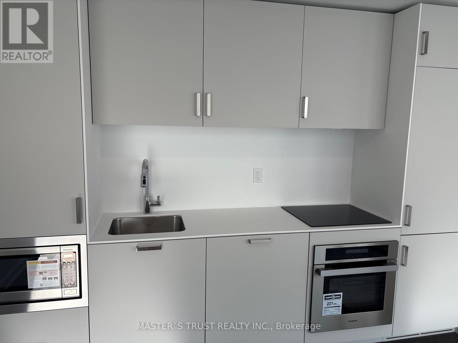 3110 - 88 Queen Street E, Toronto, Ontario  M5C 0B6 - Photo 2 - C13679024