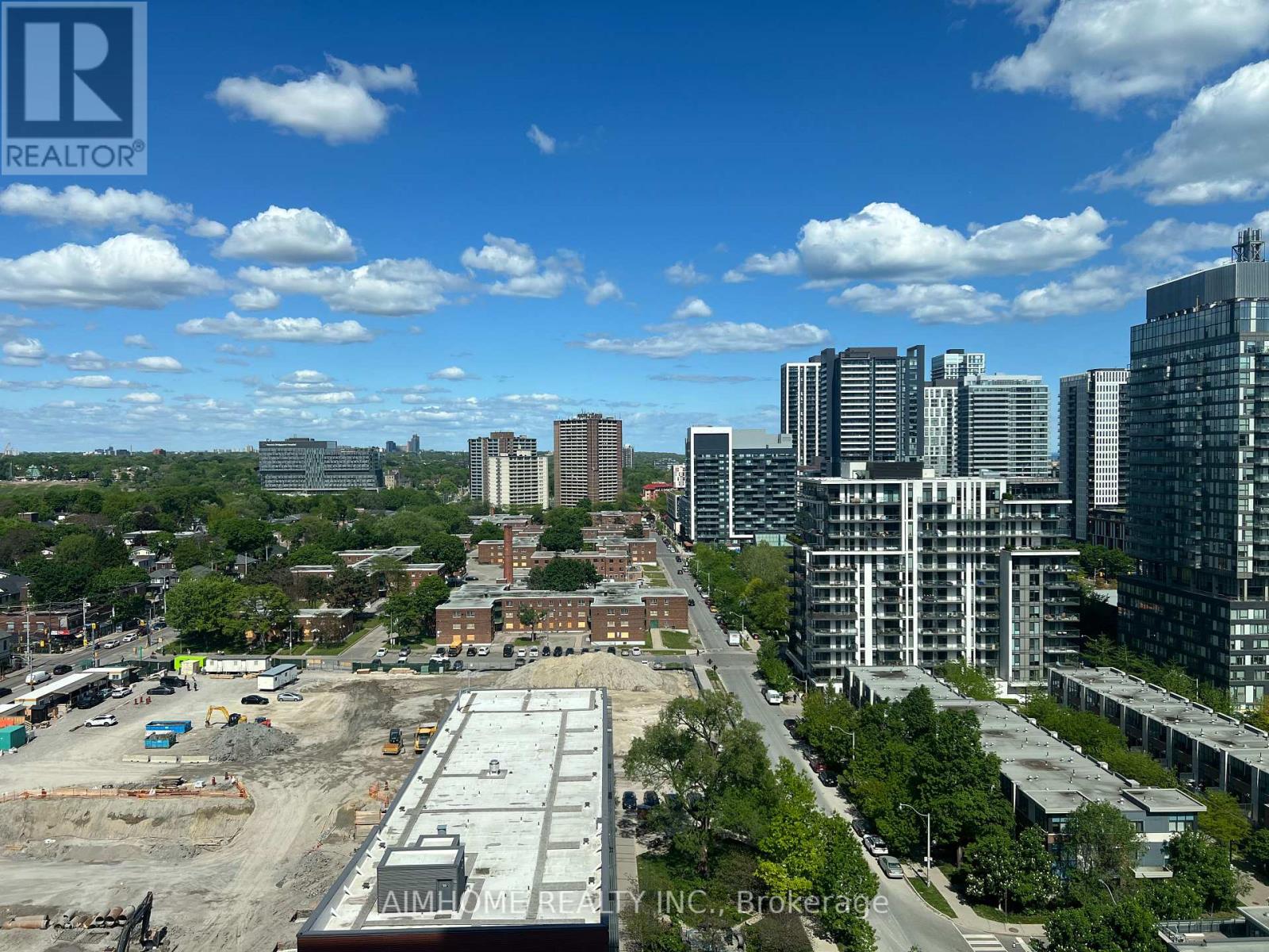 1302 - 10 Oak Street, Toronto, Ontario  M5A 0Z1 - Photo 1 - C13679036