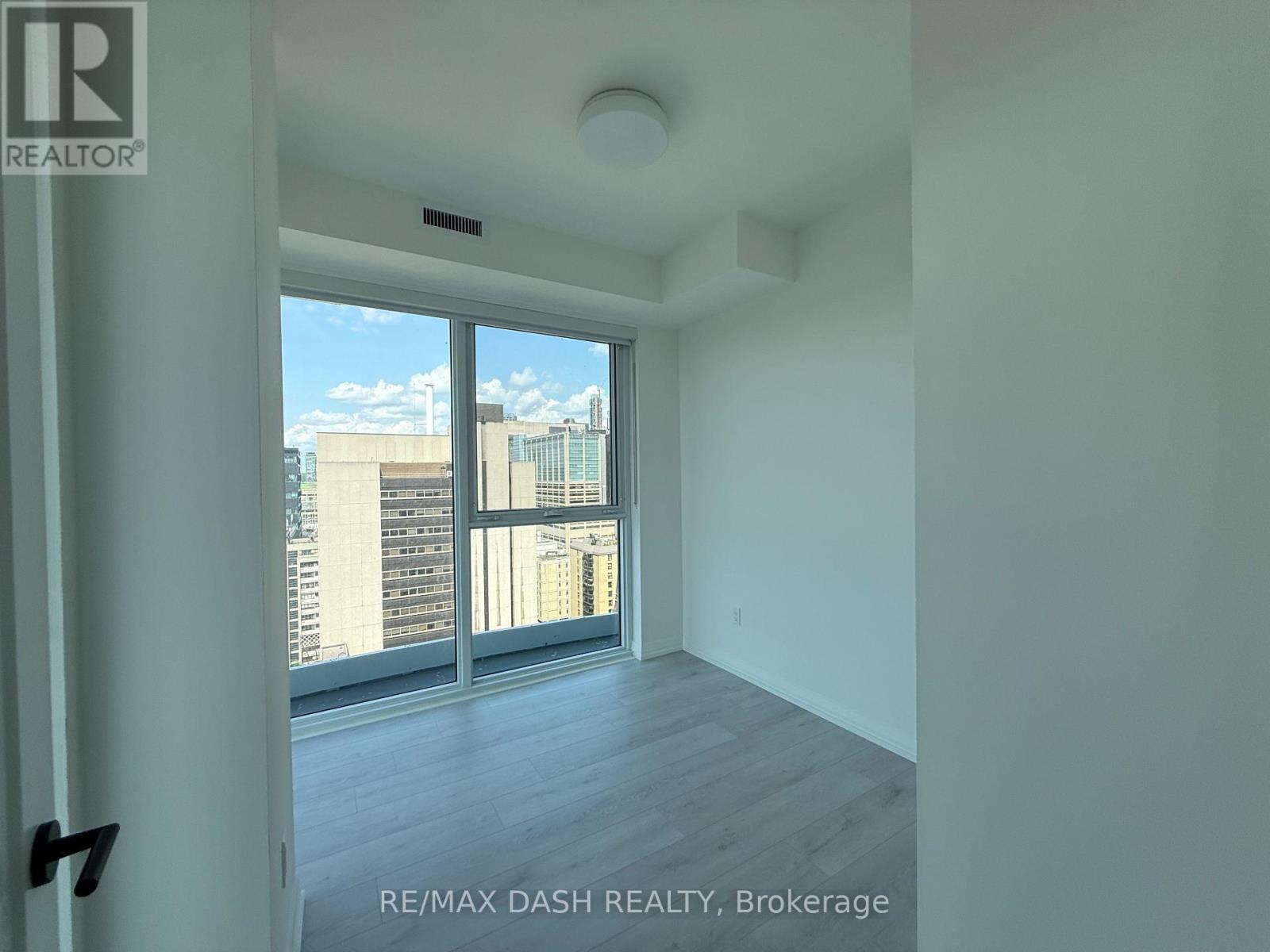 1911 - 280 Dundas Street W, Toronto, Ontario  M5T 0E3 - Photo 12 - C13679066