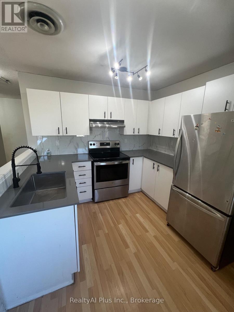 1569a Kingston Road, Toronto, Ontario  M1N 1R9 - Photo 9 - E13679008