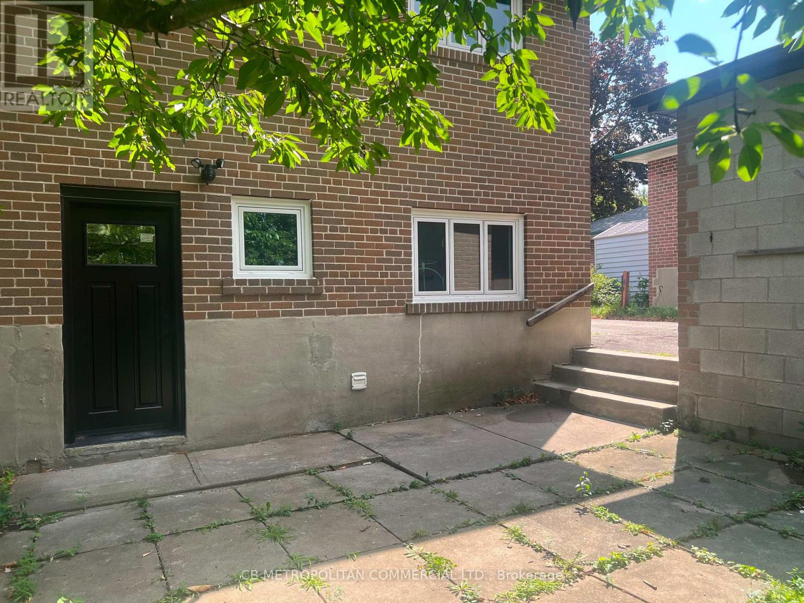 110 MARCELLA STREET, Toronto, Ontario
