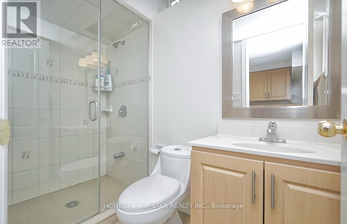 48 Dairy Drive, Toronto, Ontario  M1L 0G2 - Photo 3 - E13679064
