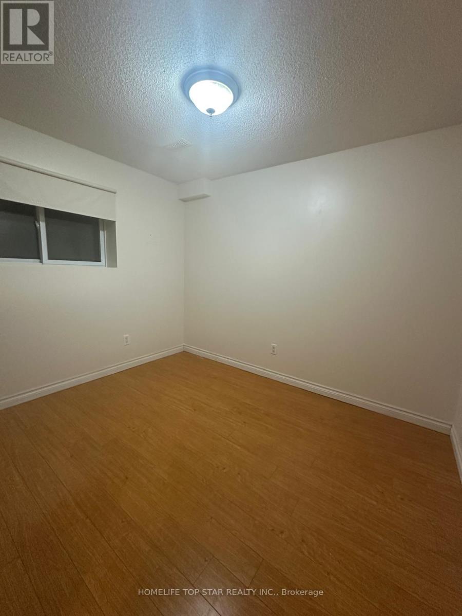 48 Dairy Drive, Toronto, Ontario  M1L 0G2 - Photo 6 - E13679064