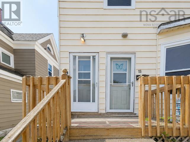18/20 Queen Street, Sydney, Nova Scotia  B1S 2Y9 - Photo 4 - 202619320