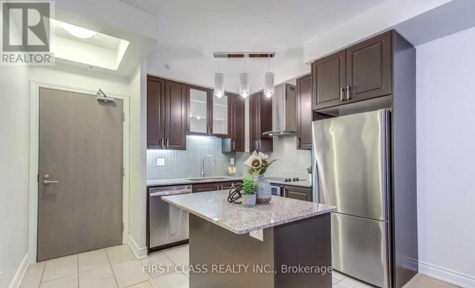1509 - 9090 Yonge Street, Richmond Hill, Ontario  L4C 6Z9 - Photo 3 - N13679014