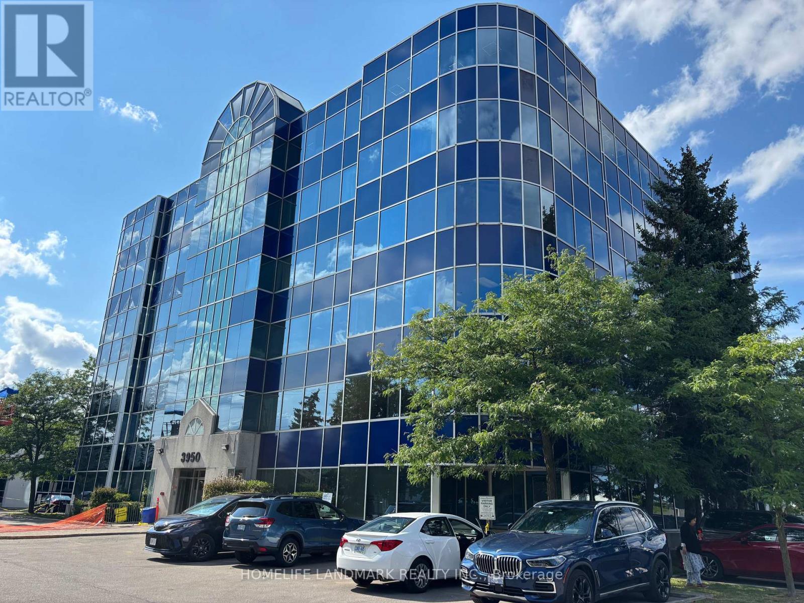 402 - 3950 14th Avenue, Markham, Ontario  L3R 0A9 - Photo 2 - N13679044