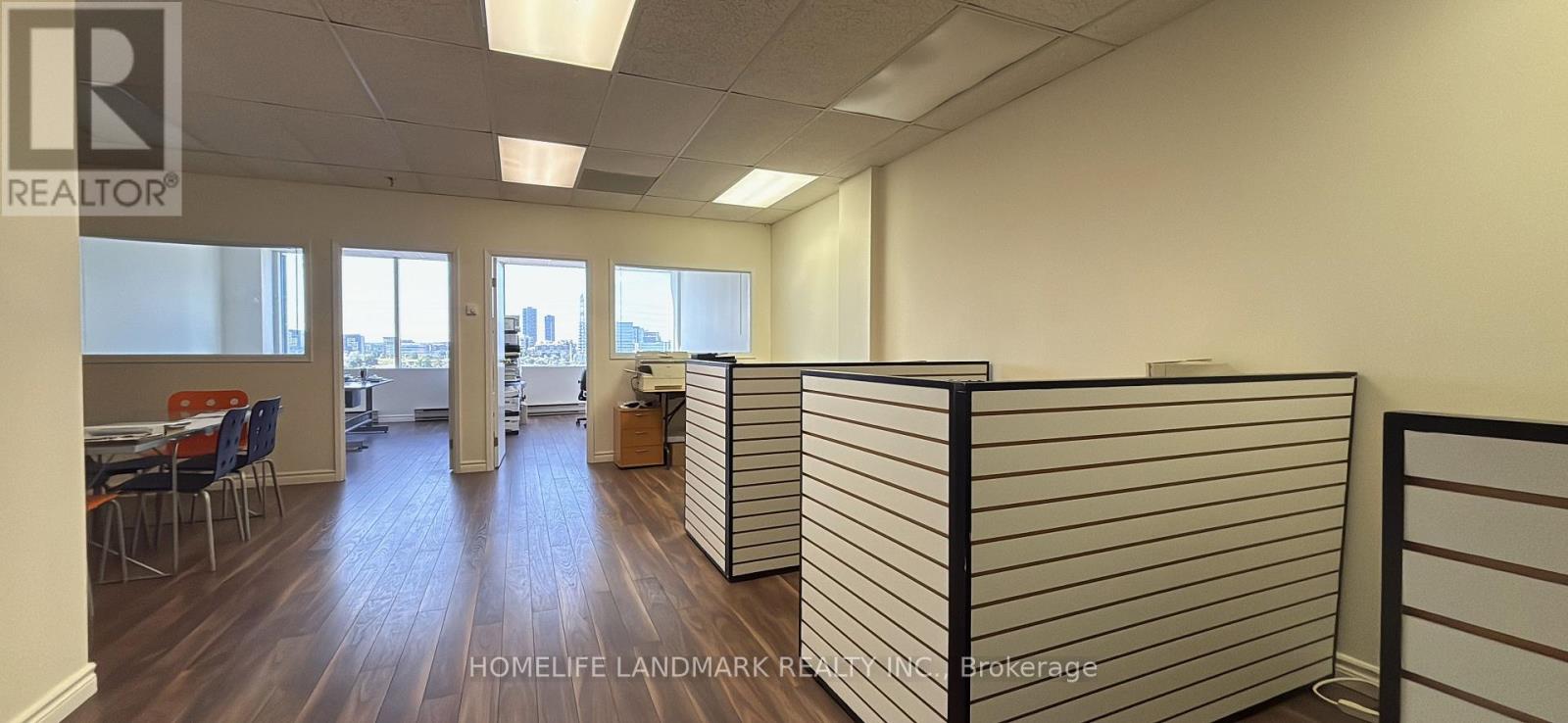402 - 3950 14th Avenue, Markham, Ontario  L3R 0A9 - Photo 8 - N13679046