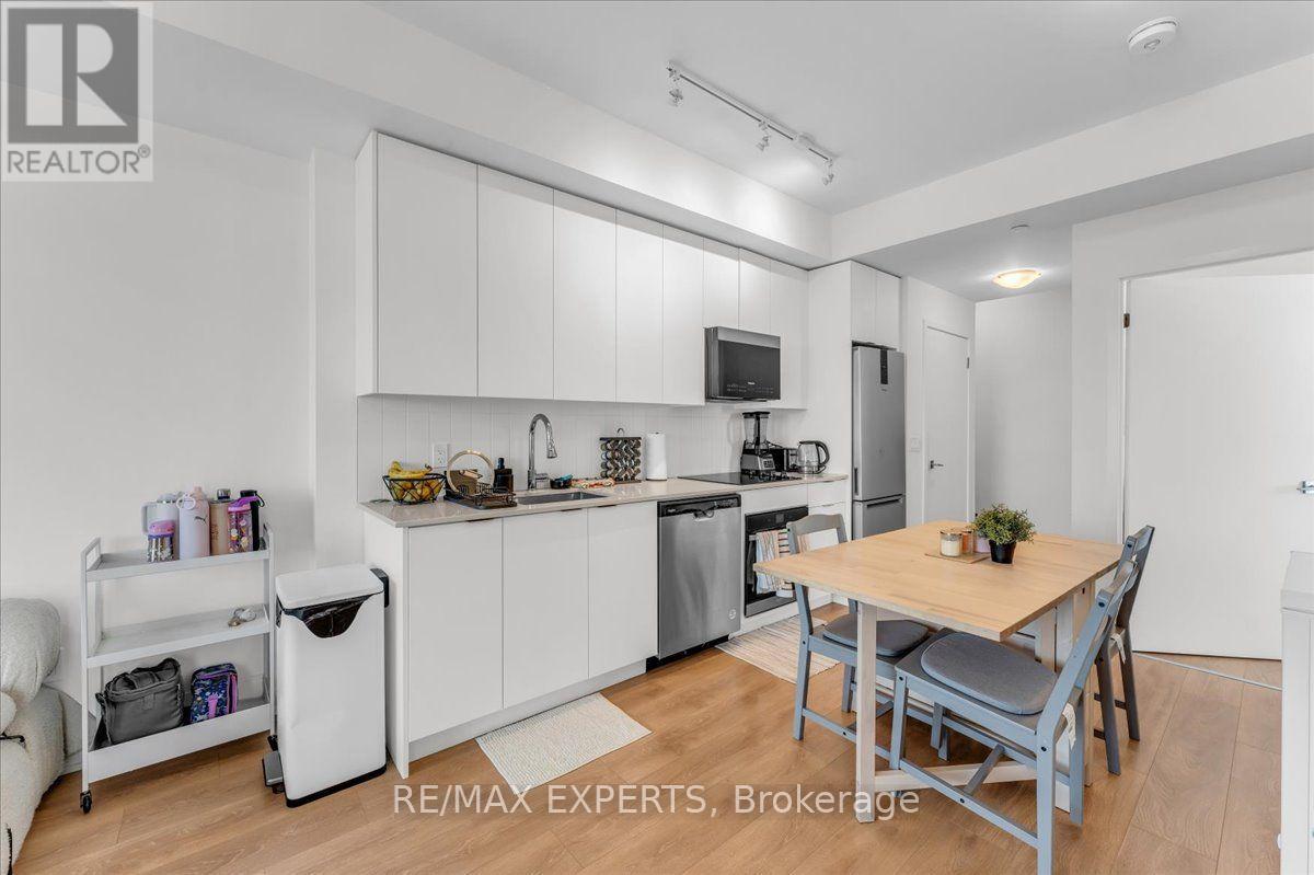 828 - 498 Caldari Road, Vaughan, Ontario  L4K 0R6 - Photo 11 - N13679060