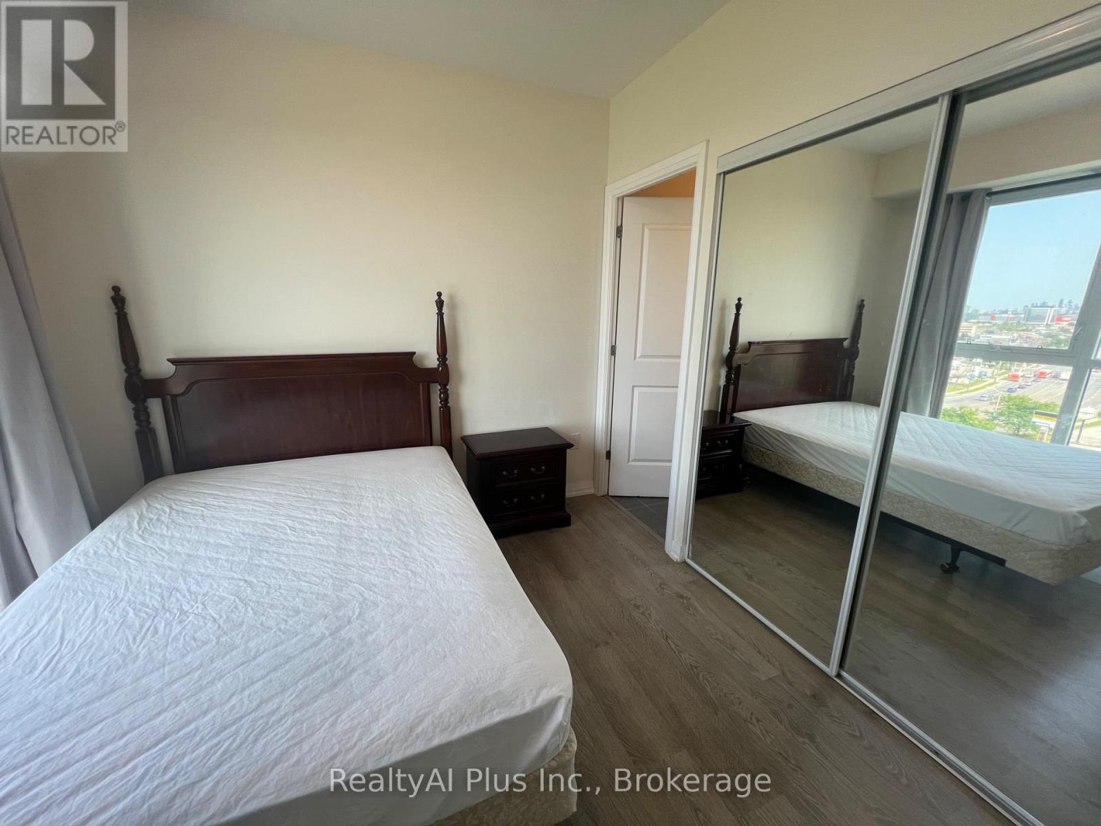 804 #room - 50 Thomas Riley Road, Toronto, Ontario  M9B 0C5 - Photo 19 - W13679022