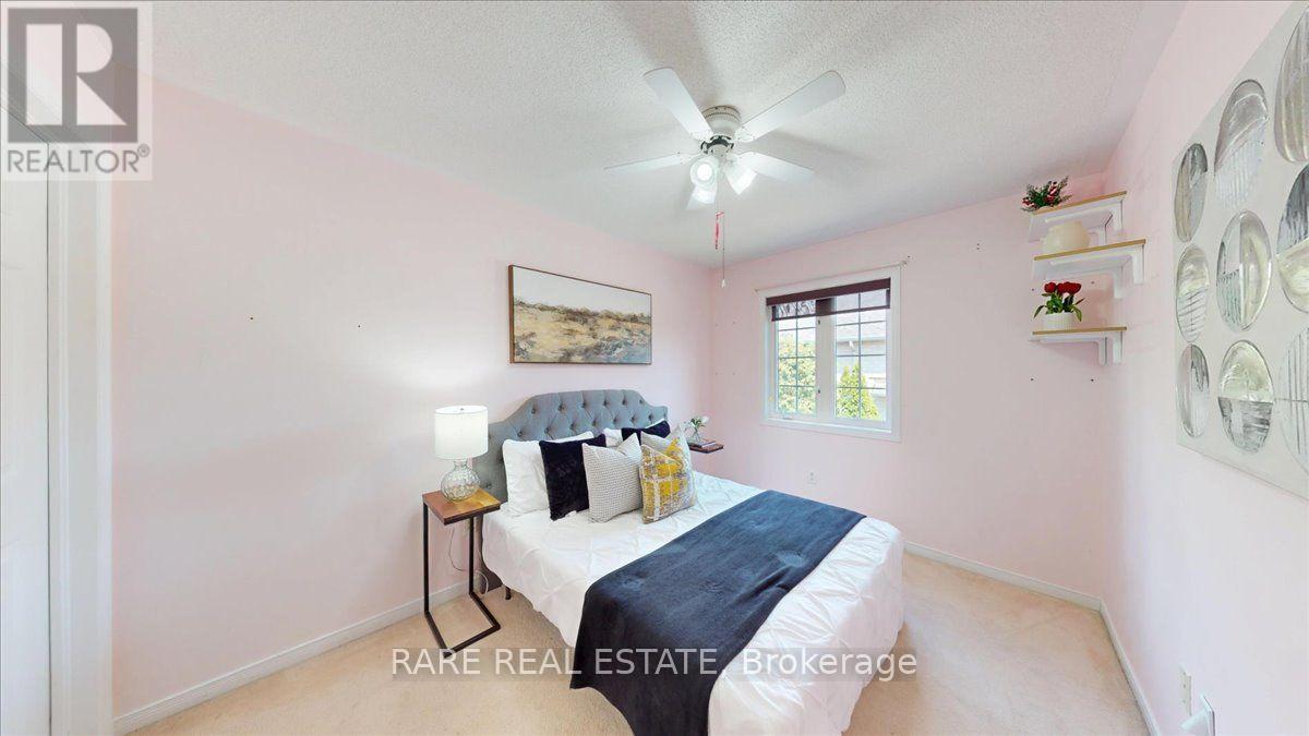 1825 Hobson Drive, Burlington, Ontario  L7L 6P9 - Photo 18 - W13679026