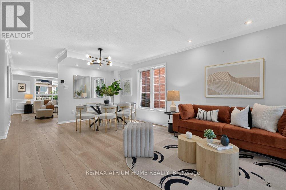 2293 Oakhaven Drive, Oakville, Ontario  L6M 3Y9 - Photo 2 - W13679052