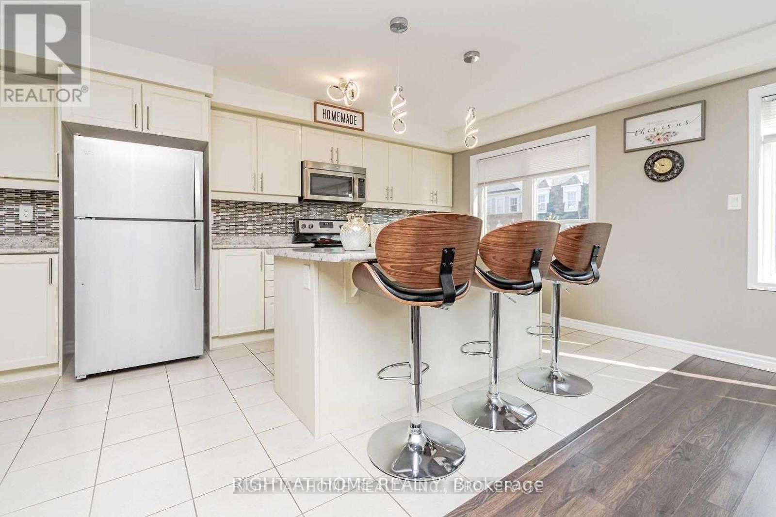 1631 Leblanc Court, Milton, Ontario  L5S 1V6 - Photo 12 - W13679062