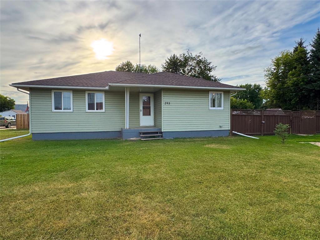 293 Learners Street, Minitonas, Manitoba  R0L 1Z0 - Photo 28 - 202620413