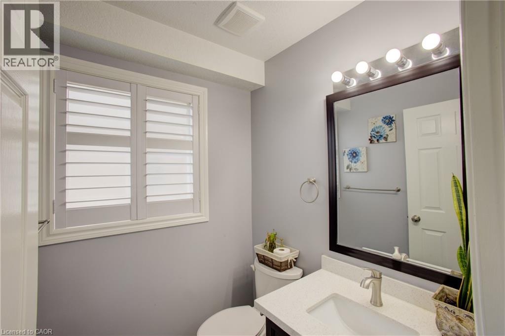 553 Waterton Drive, Waterloo, Ontario  N2V 2K5 - Photo 20 - 40856068