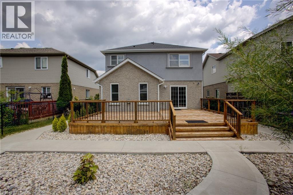 553 Waterton Drive, Waterloo, Ontario  N2V 2K5 - Photo 42 - 40856068