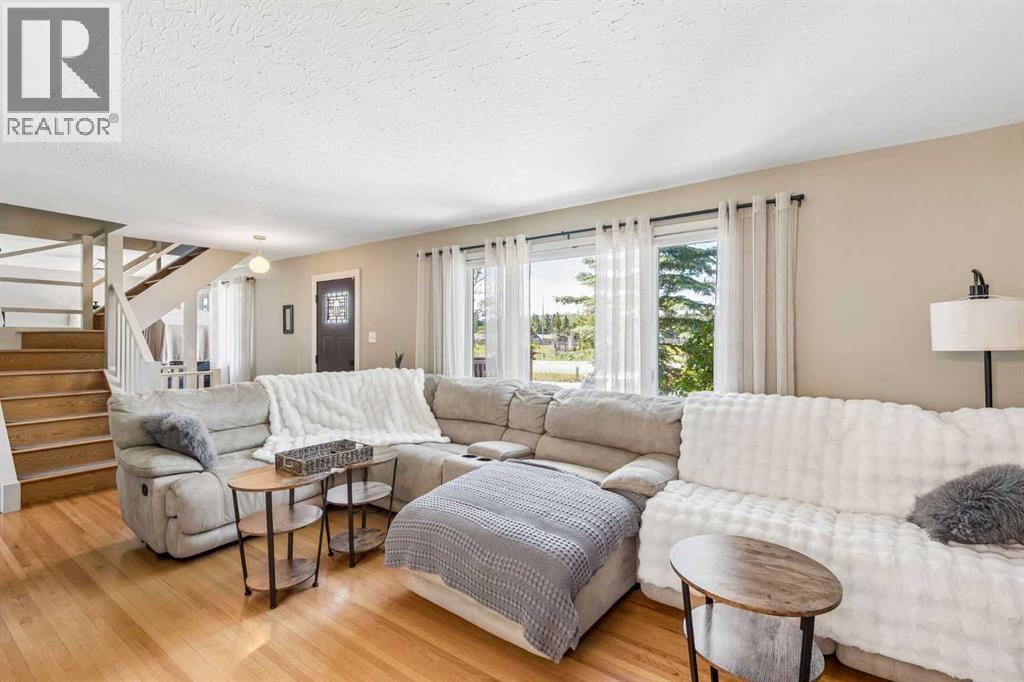 4936 Worcester Drive SW, Calgary, Alberta  T3C 3L6 - Photo 7 - A2322213