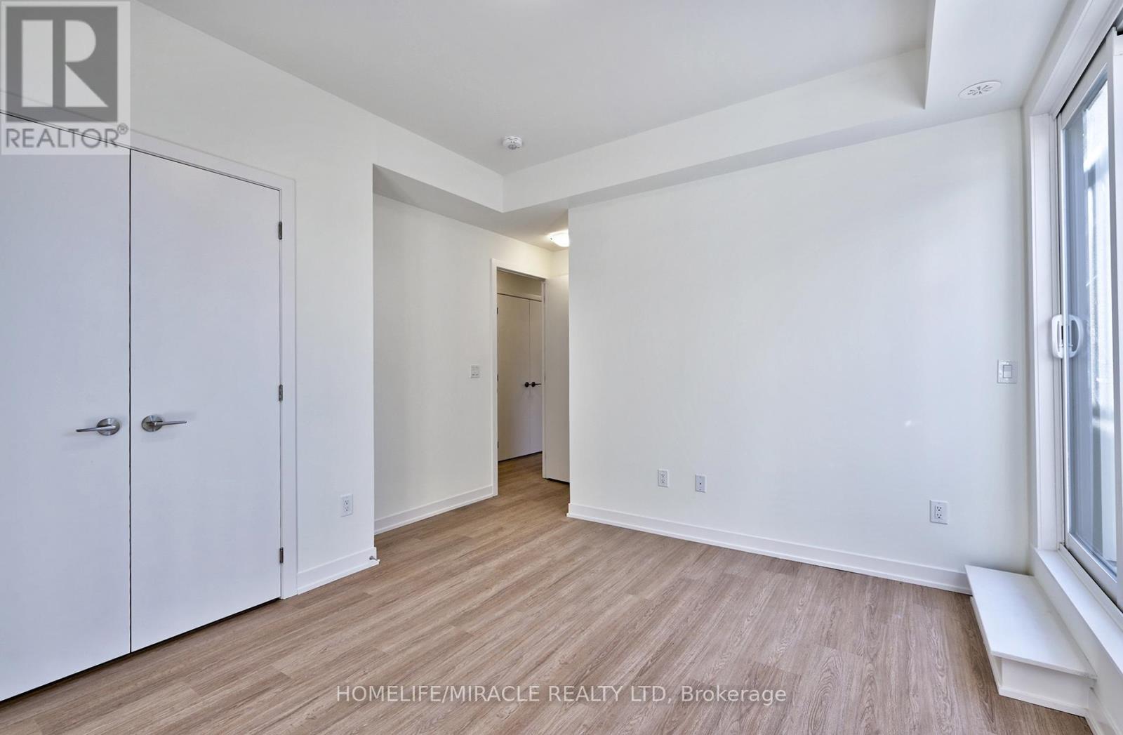 1017 - 14 David Eyer Road, Richmond Hill, Ontario  L4S 0N5 - Photo 14 - N13665252
