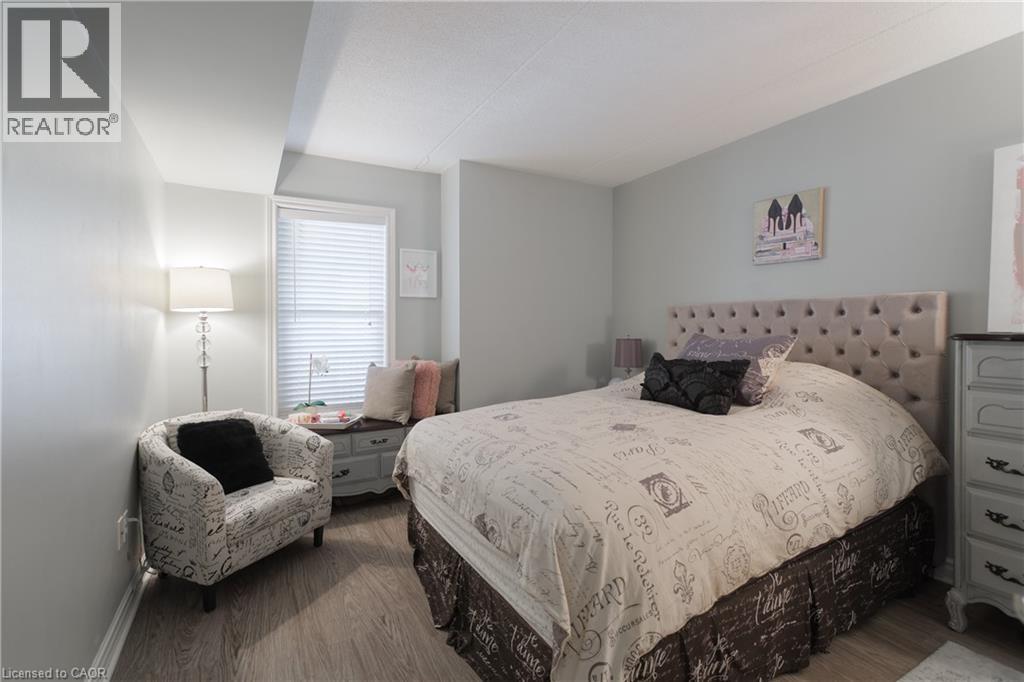 2040 Cleaver Avenue Unit# 218, Burlington, Ontario  L7M 4C4 - Photo 11 - 40824256