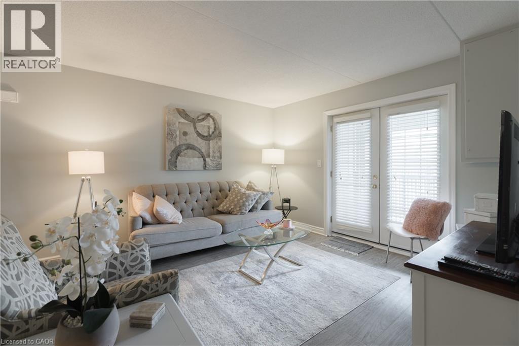 2040 Cleaver Avenue Unit# 218, Burlington, Ontario  L7M 4C4 - Photo 3 - 40824256