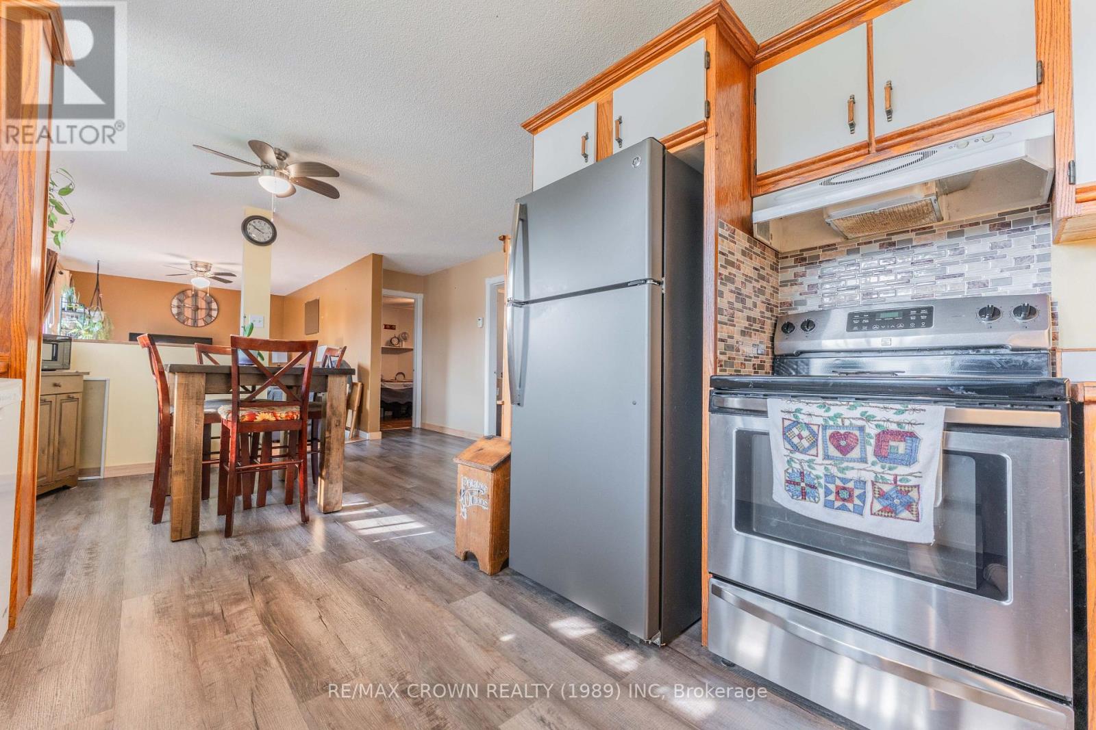 50 Dupont Street, Smooth Rock Falls, Ontario  P0L 2B0 - Photo 11 - T13679092