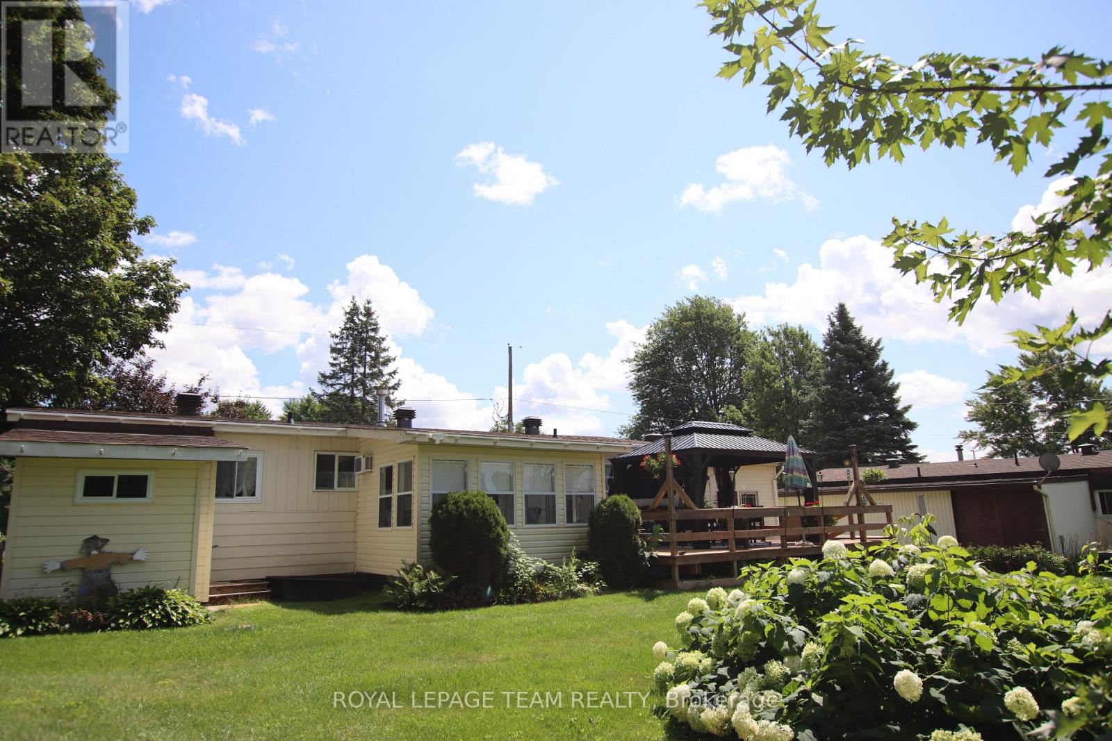 7 Woodside Lane, Mcnab/braeside, Ontario K0A 3L0 - Photo 7 - X13679082