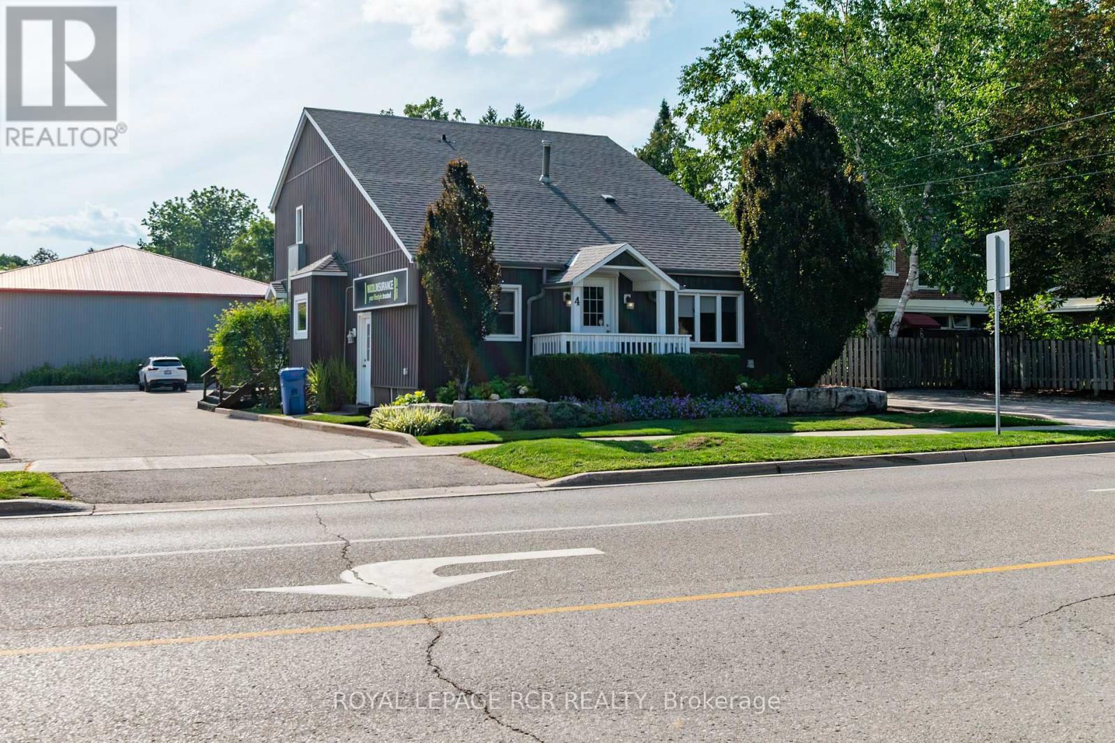 4 CLARA STREET, Orangeville, Ontario