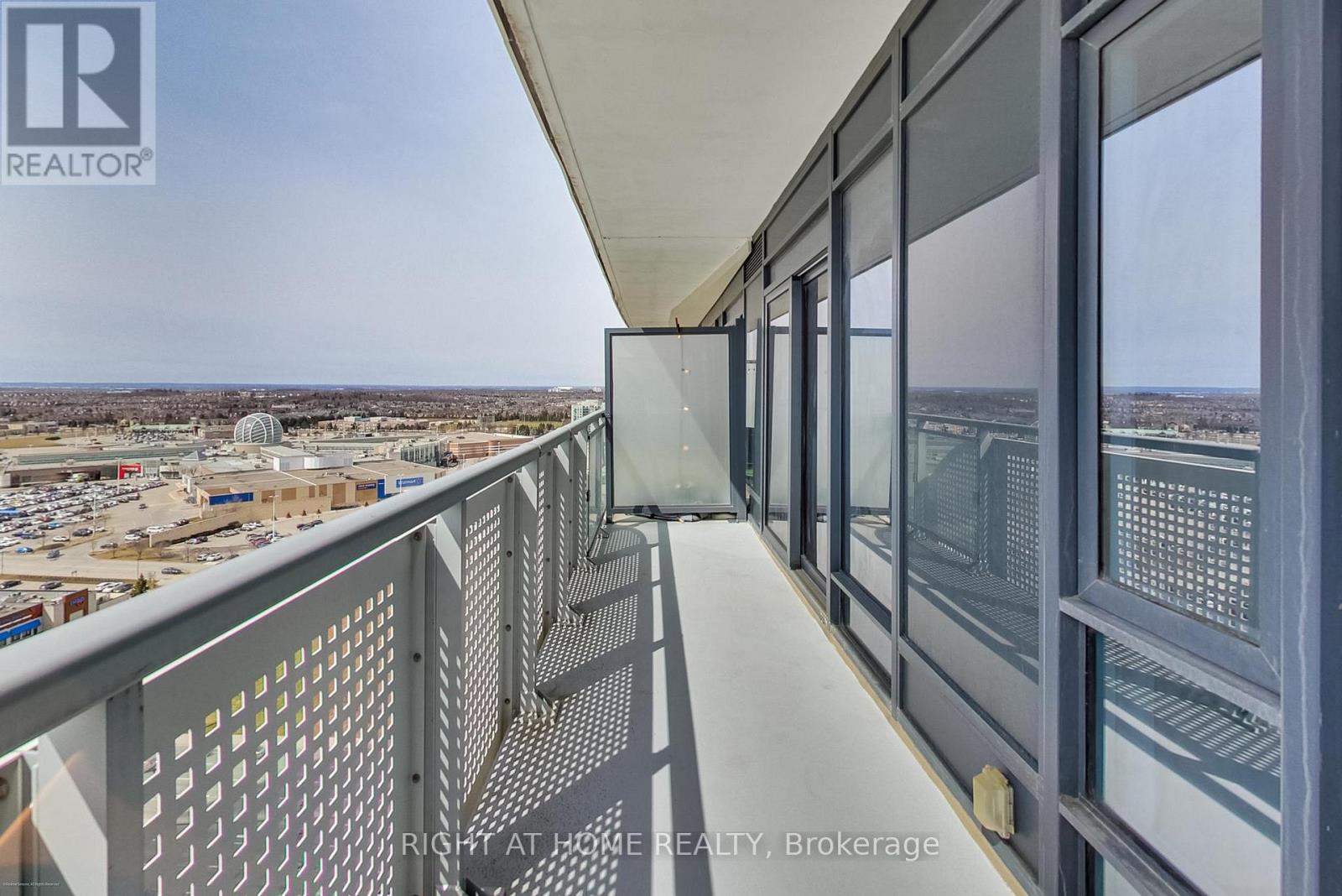 1602 - 2520 Eglinton Avenue W, Mississauga, Ontario  L5M 0Y4 - Photo 20 - W13679078