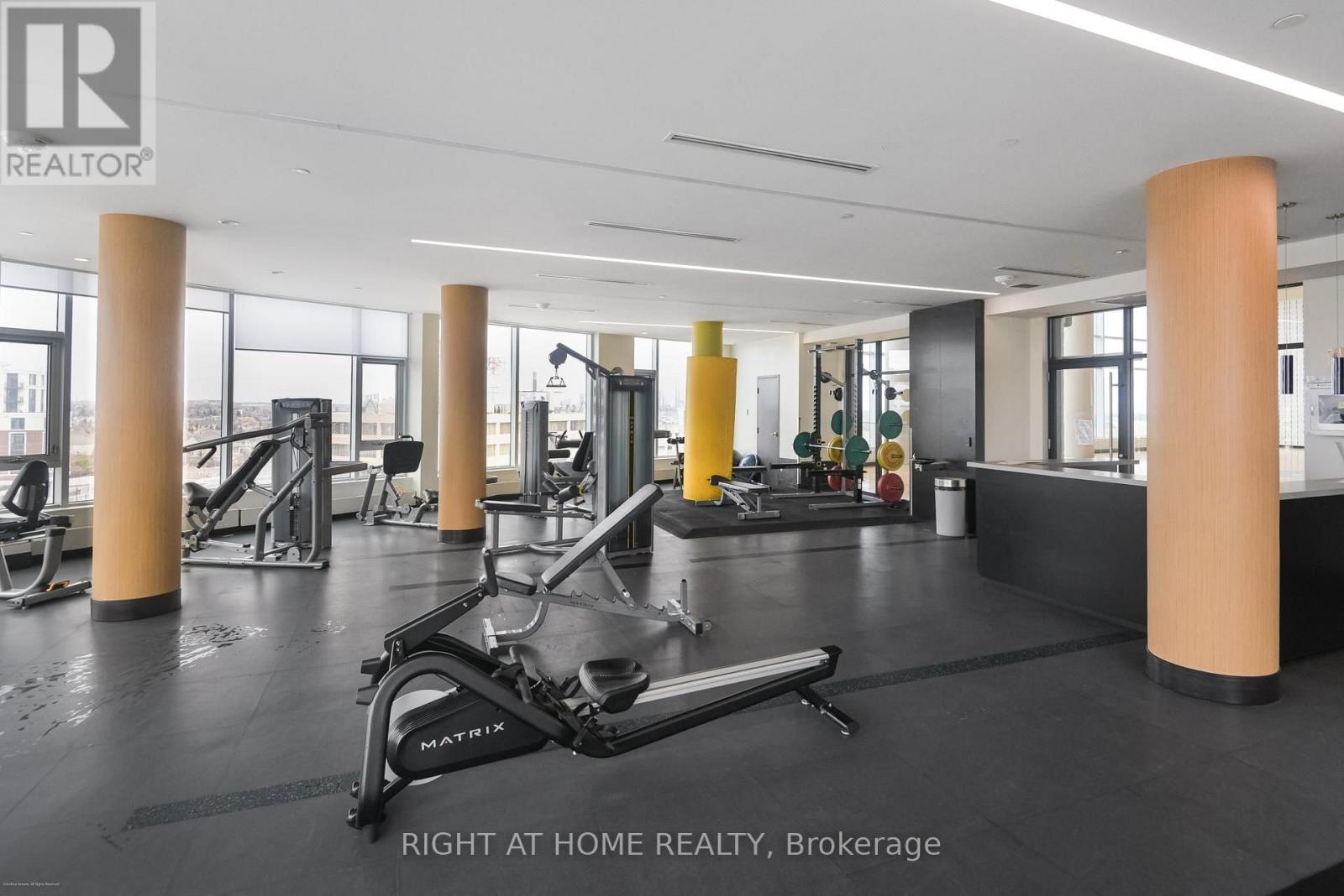 1602 - 2520 Eglinton Avenue W, Mississauga, Ontario  L5M 0Y4 - Photo 24 - W13679078