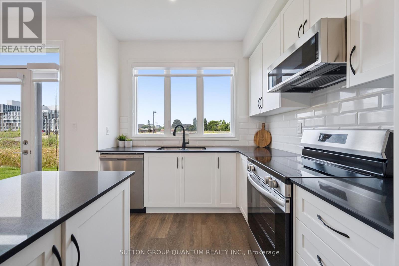 3040 Robert Lamb Boulevard, Oakville, Ontario  L6H 7H5 - Photo 7 - W13679110