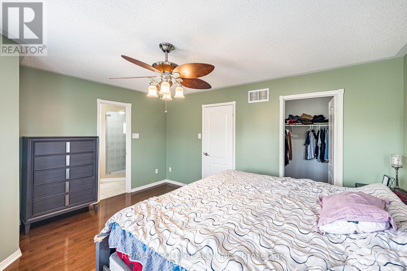 48 Redfinch Way, Brampton, Ontario  L7A 2B2 - Photo 17 - W13679112