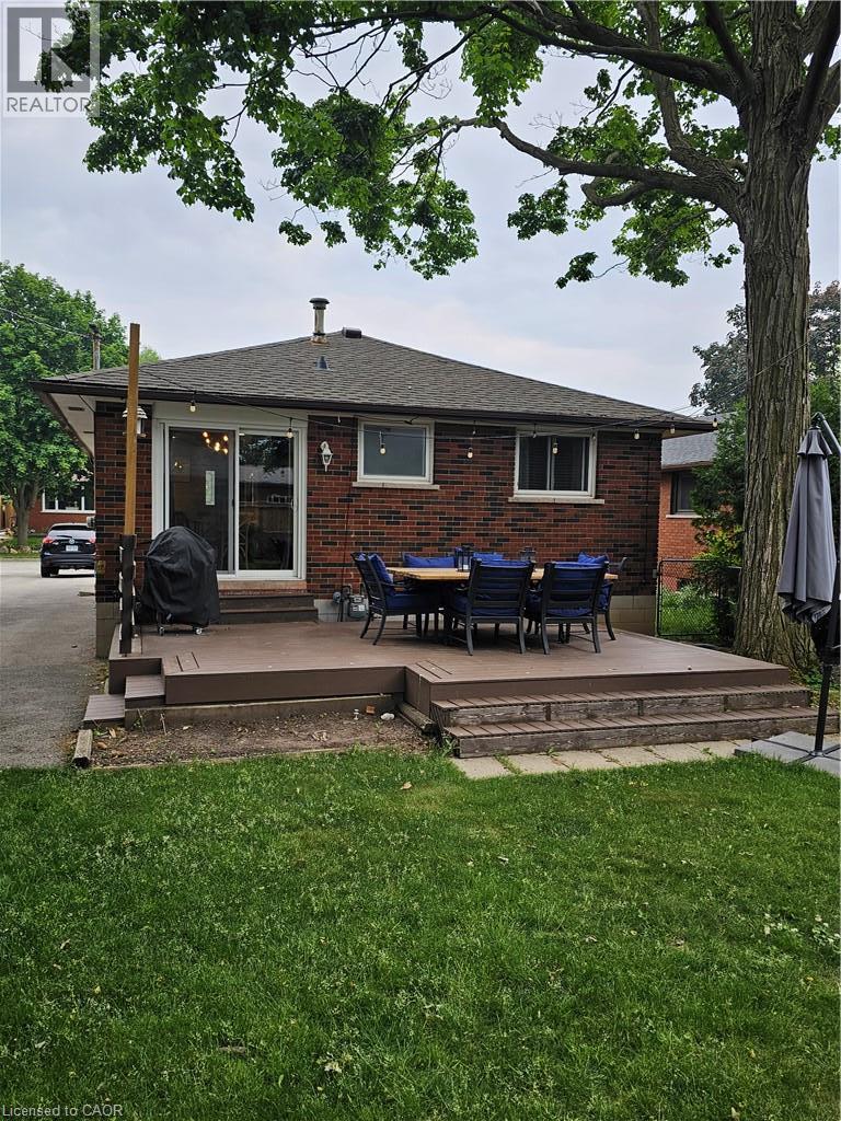 1326 Rosemary Crescent, Burlington, Ontario  L7P 2P4 - Photo 2 - 40856019