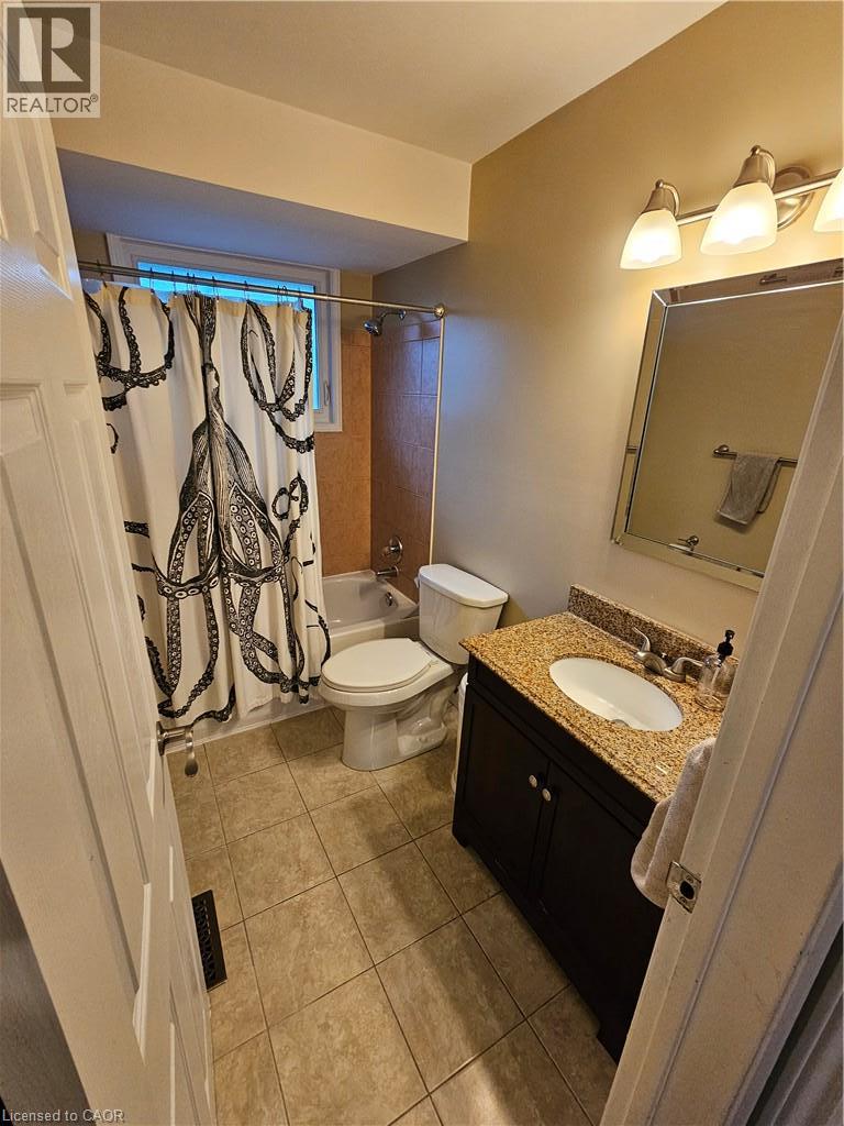 1326 Rosemary Crescent, Burlington, Ontario  L7P 2P4 - Photo 8 - 40856019