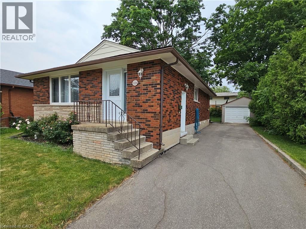 1326 ROSEMARY Crescent, Burlington, Ontario