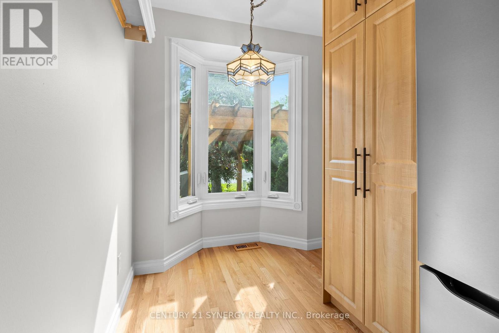 1626 Prestwick Drive, Ottawa, Ontario  K1E 2Y1 - Photo 8 - X13482400