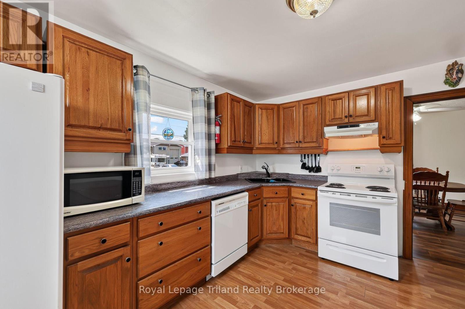 241 Delatre Street W, Zorra, Ontario  N0M 2M0 - Photo 11 - X13679134