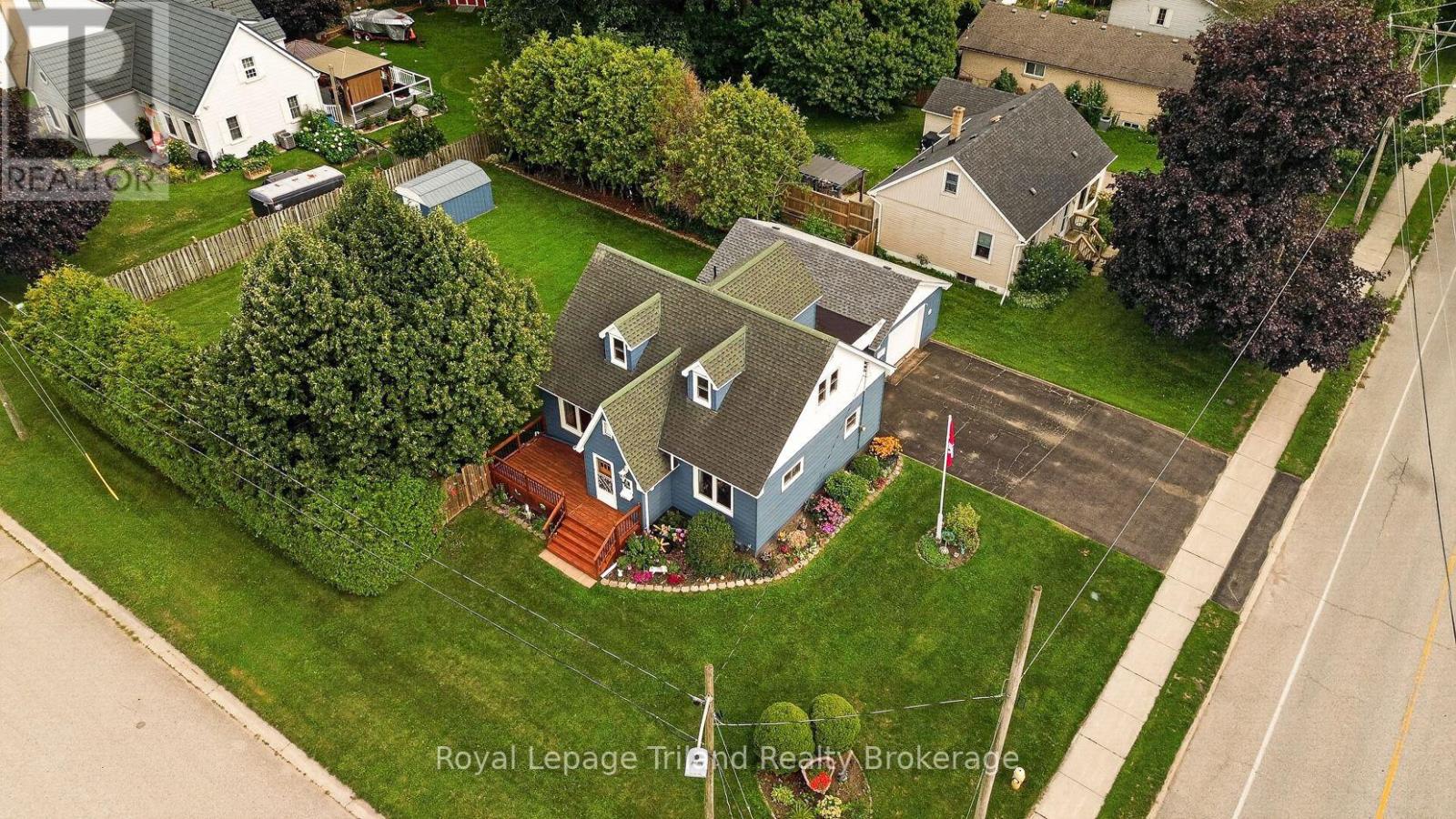 241 Delatre Street W, Zorra, Ontario  N0M 2M0 - Photo 2 - X13679134