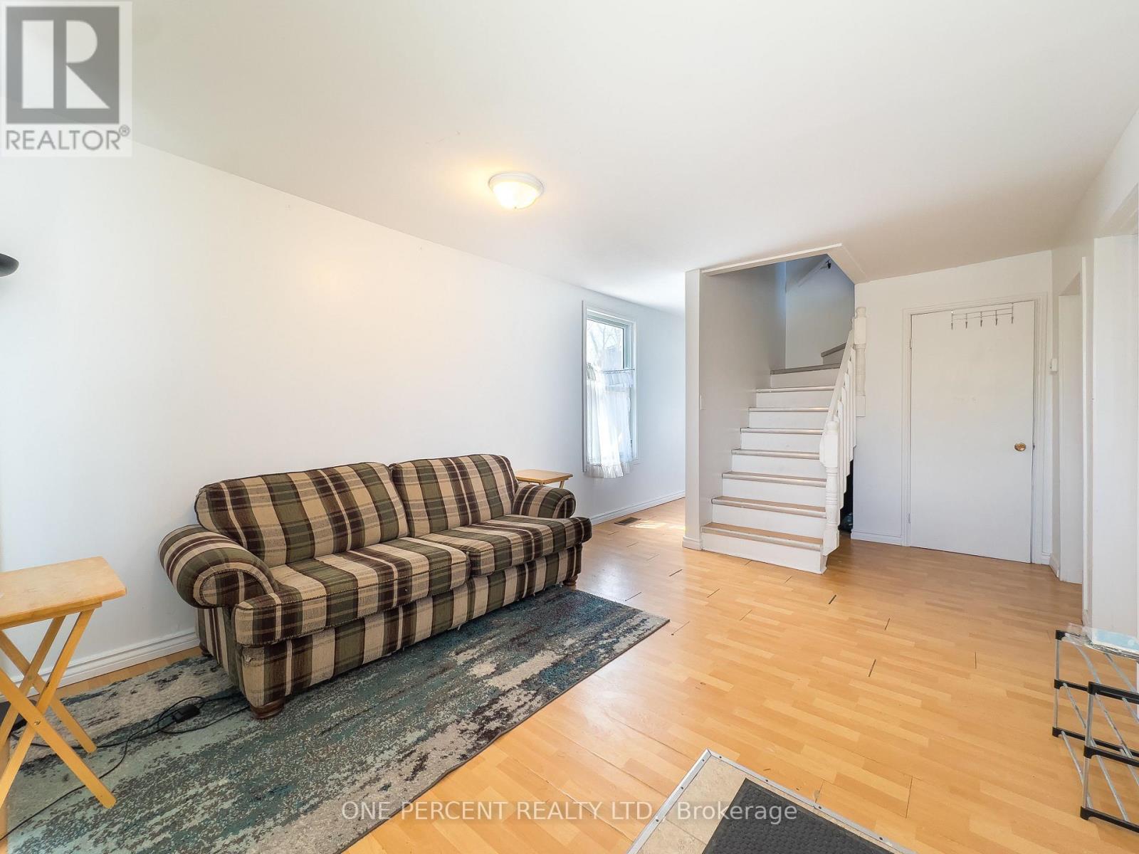 138 Chatham Street, Kingston, Ontario  K7K 4H4 - Photo 5 - X13679136